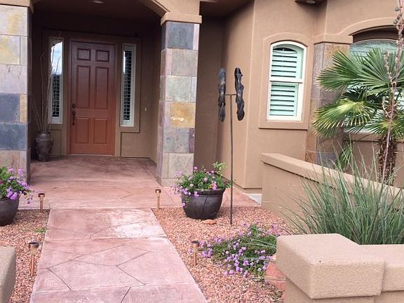 3rd image of 139 N Painted Hills Dr
