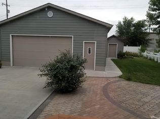 2624 W 1st St, Grand Island, NE 68803