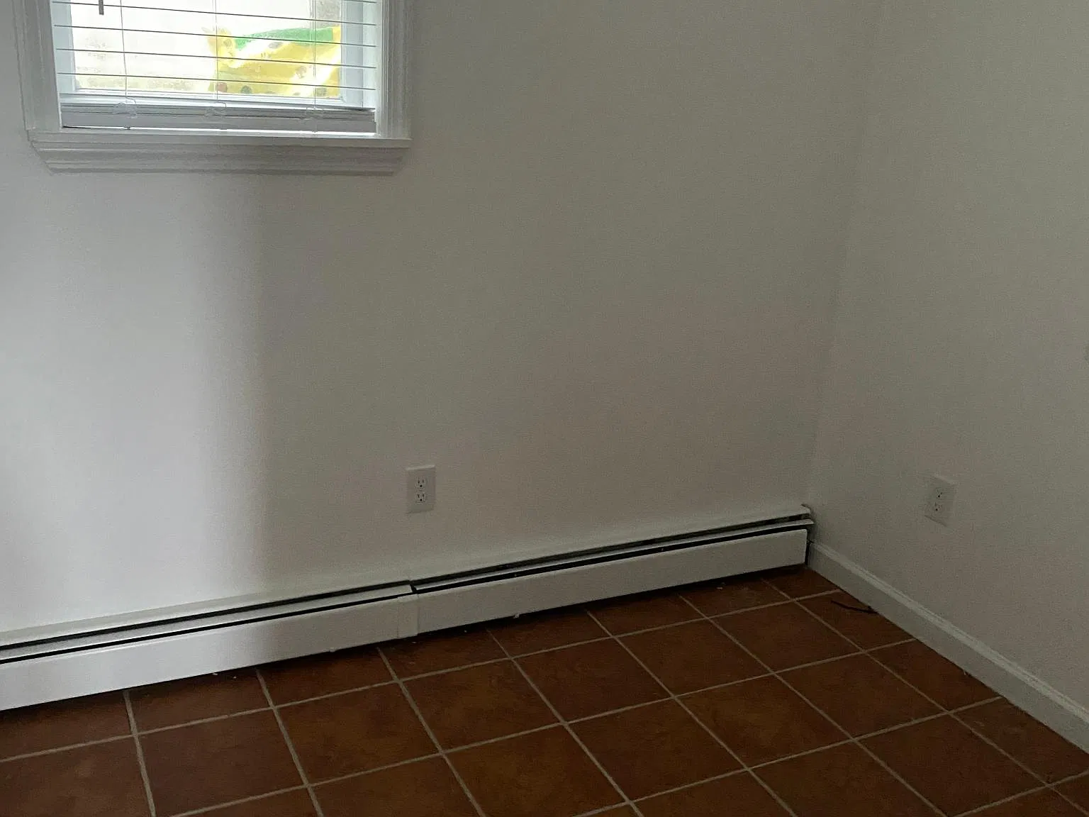 27 Ocean Ave — Photo 4