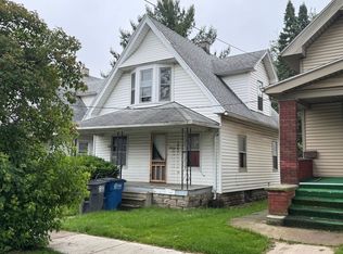 529 Valleywood Dr, Toledo, OH 43605