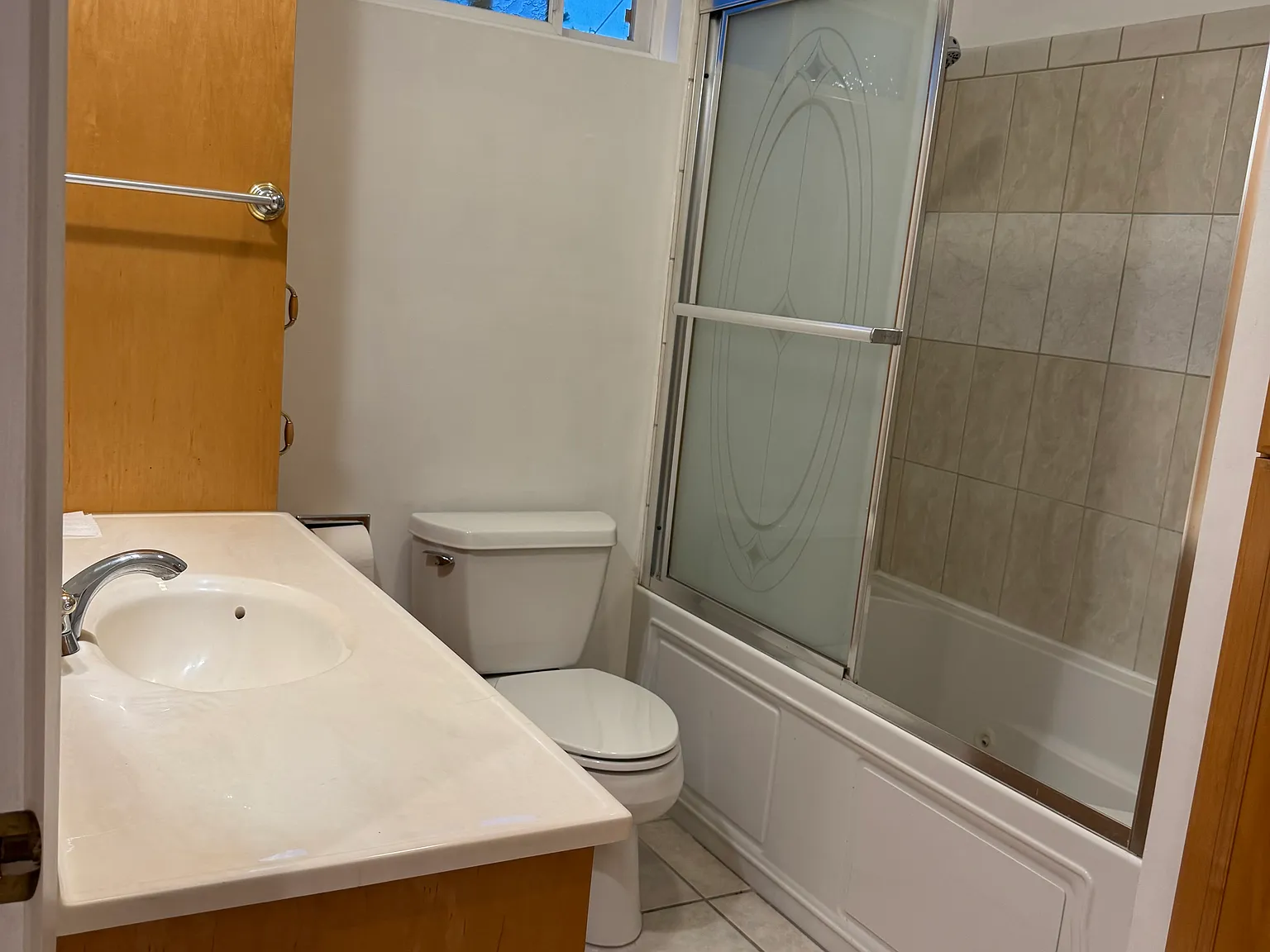 1 bed, 450 sqft, $1,700 — Photo 3