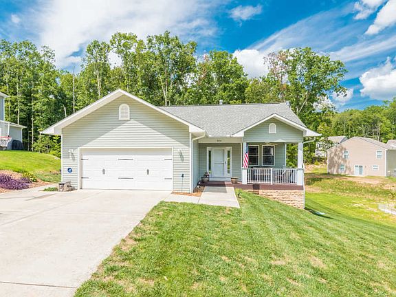 3rd image of 306 Homestead Ct