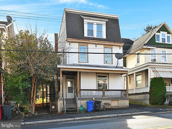 3rd image of 1723 W Market St