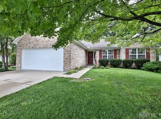 7825 Acorn Trl, Maineville, OH 45039