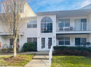 92 Crestview Ln #2017, Mount Arlington, NJ 07856