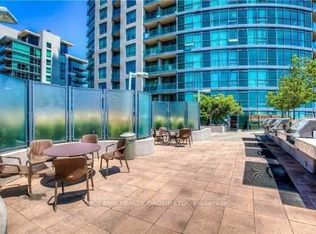 215 Fort York Blvd #3301, Toronto, ON M5V 4A2