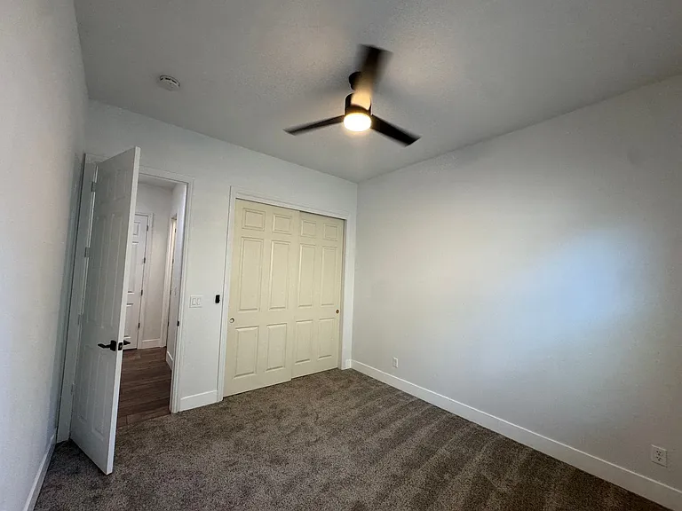 4133 N Morro Bay — Photo 19