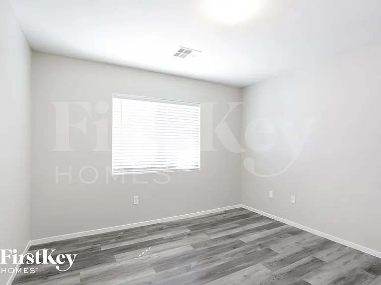 9271 Ansley Ct — Photo 13