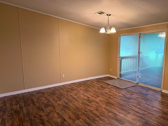 5th image of 6147 Robin Rd
