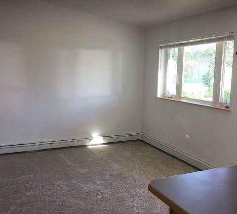 2nd image of 604 2nd St APT 5