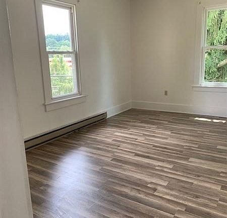5th image of 336 Harvey Ave Unit A