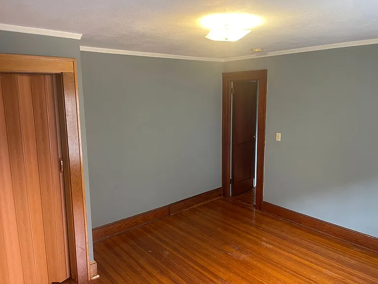 328 Main St - Red Pod — Photo 9