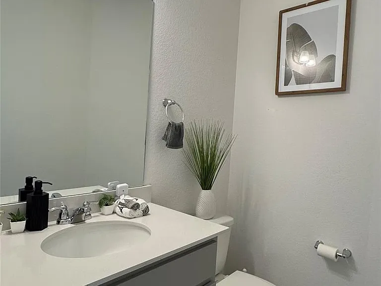 6915 Tiznow Ln — Photo 5