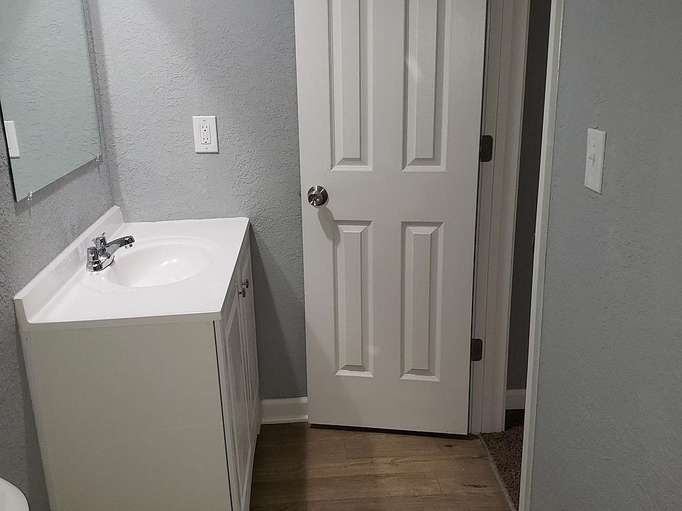 2nd image of 132 Sundown Dr