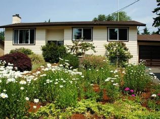 7312 NE 143rd St, Kenmore, WA 98028