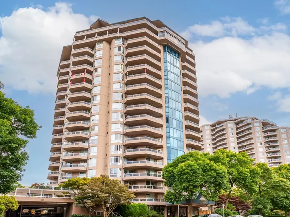 1235 Quayside Dr #502, New Westminster, BC V3M 6J5