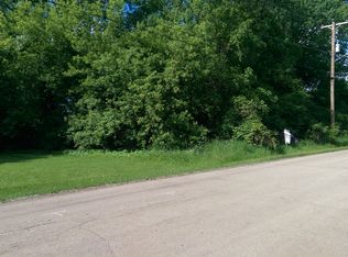 505 Michigan St, Omro, WI 54963