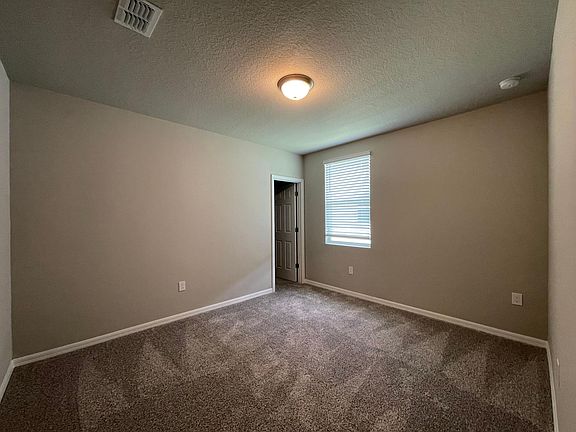 4th image of 17449 Back Bay Ct