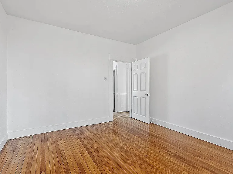 18 Ingalls St #3 — Photo 13