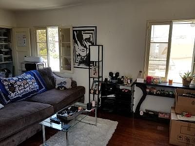 2nd image of 31 Park Ave