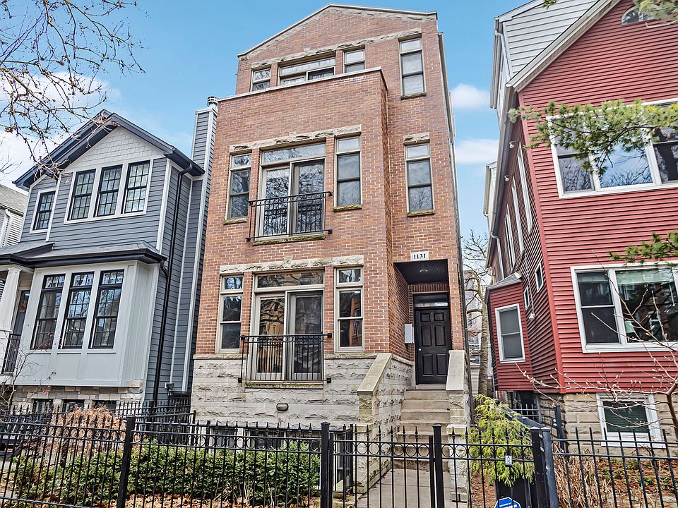 1st image of 1131 W Wolfram St #2
