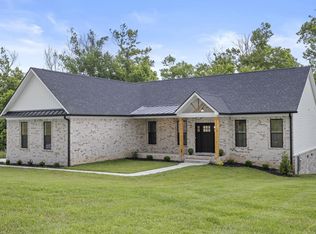 437`` Boones Creek Rd, Lancaster, KY 40444