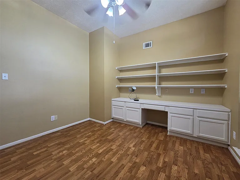 6903 Springcrest Ct — Photo 22