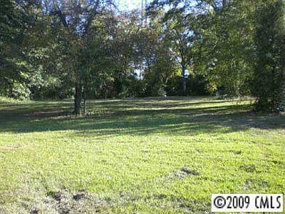 2nd image of 405 Chesterfield Ave