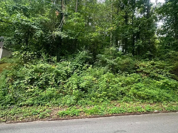 830 Gillespie Rd, Chattanooga, TN 37411