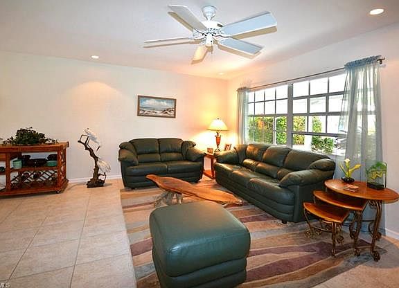 3rd image of 3674 Bayview Ave