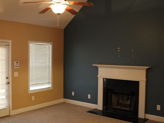 4th image of 528 Windsong Dr