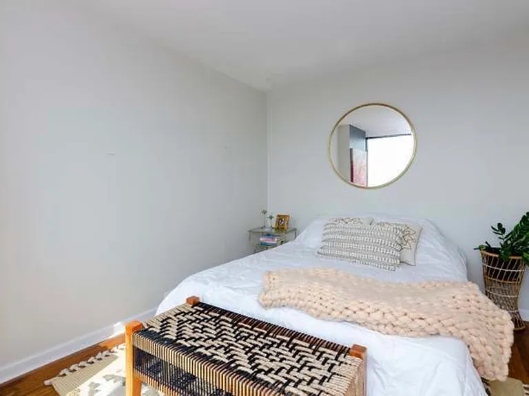 1560 N Sandburg Ter #2905J — Photo 9