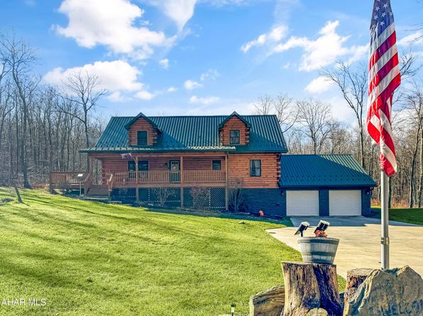 219 Wild Cat Rd, Windber, PA 15963