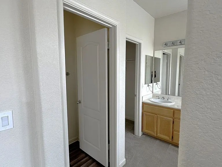 31 Cymbidium Cir — Photo 14