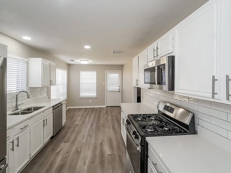 20618 Oak Limb Ln — Photo 7
