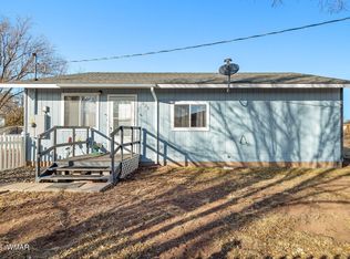 621 E Apache St, Springerville, AZ 85938