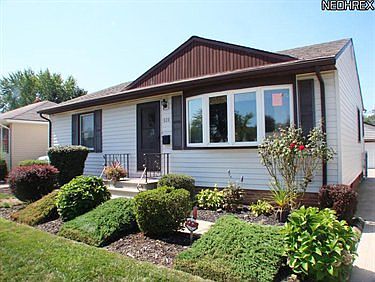 1st image of 828 Bayridge Blvd