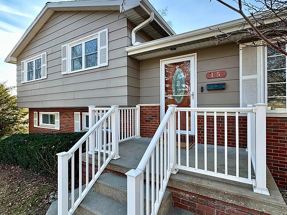3rd image of 15 Forest Park E
