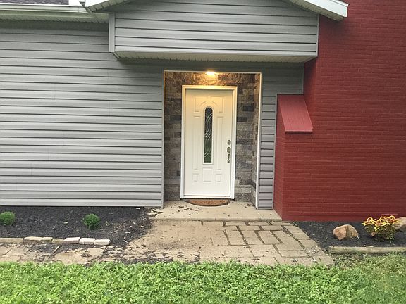 Beautiful entrance way