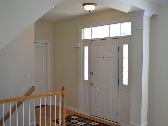 2nd image of 6776 Orchard Meadow Dr