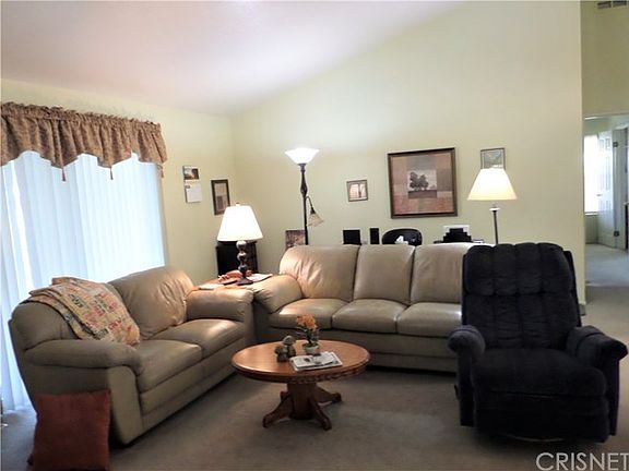 3rd image of 19735 Cottonwood Dr