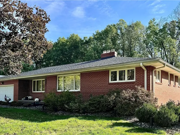 2140 Howland Wilson Rd, Warren, OH 44484