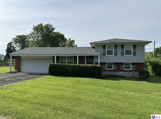 862 Fairview Cir, Radcliff, KY 40160