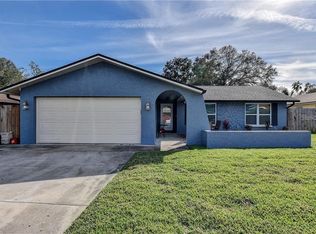 1409 Garden Ave, Tarpon Springs, FL 34689