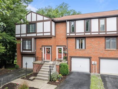 206 Little Hollow Dr, Sewickley, PA, 15143