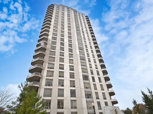 1900 The Collegeway #1105, Mississauga, ON L5L 5Y8