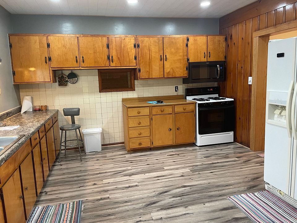 429 Anderson St, Curwensville, PA 16833 MLS 068418 Zillow