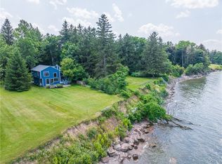 3377 Lake Rd, Williamson, NY 14589