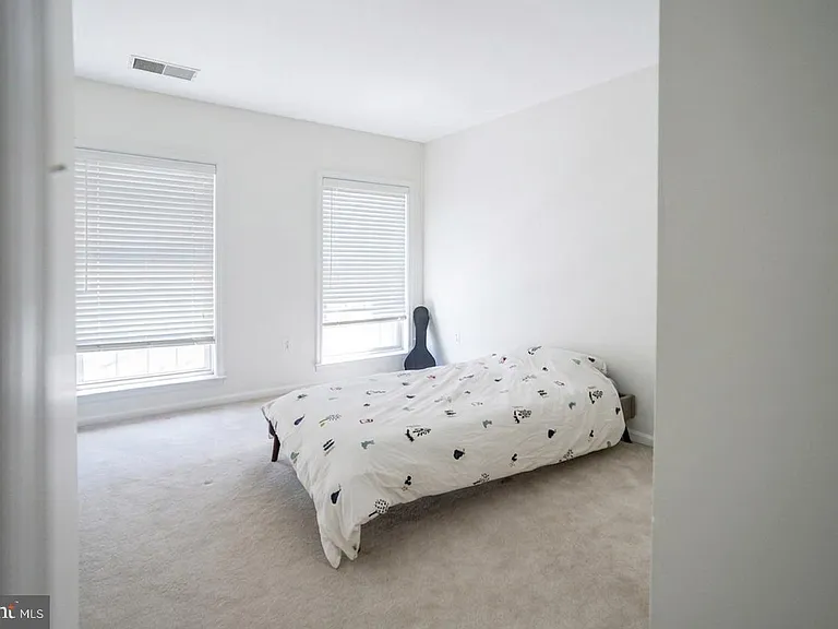 4658 Hummingbird Ln — Photo 39