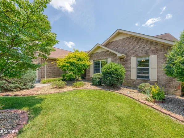 2294 Willingham Ln, Maryville, TN 37803